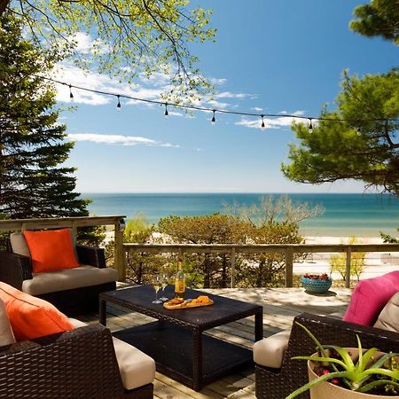 Looking Glass Beachfront Inn Grand Haven Exterior photo